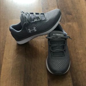 SOLD UA Bandit 4 Sneakers